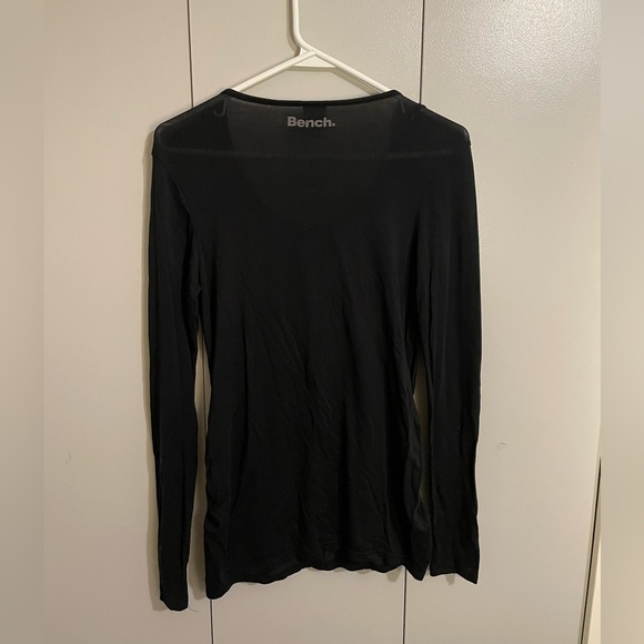 Black long sleeve with scoop neck - Picture 3 of 3